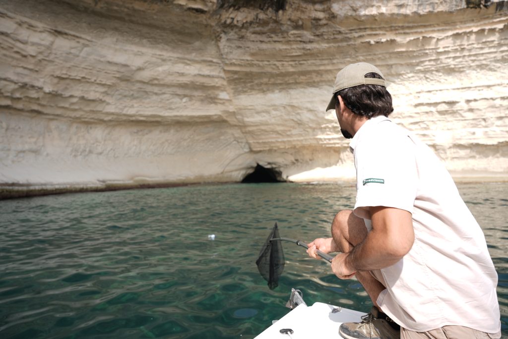 Marine litter cleanup