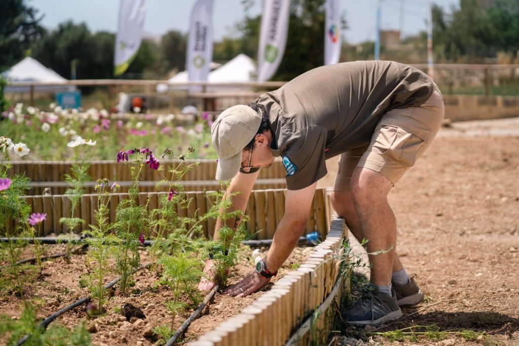 Nature Stewards volunteers